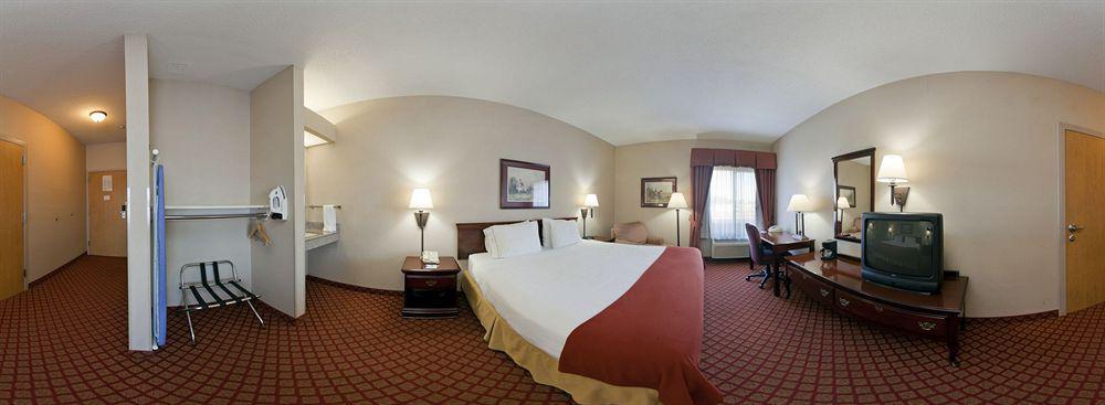 Holiday Inn Express Metropolis By Ihg Exterior photo